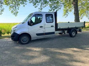 Nissan Nv400