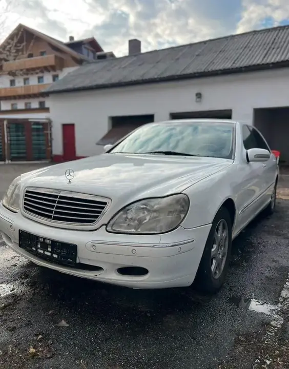 Mercedes-Benz S 320