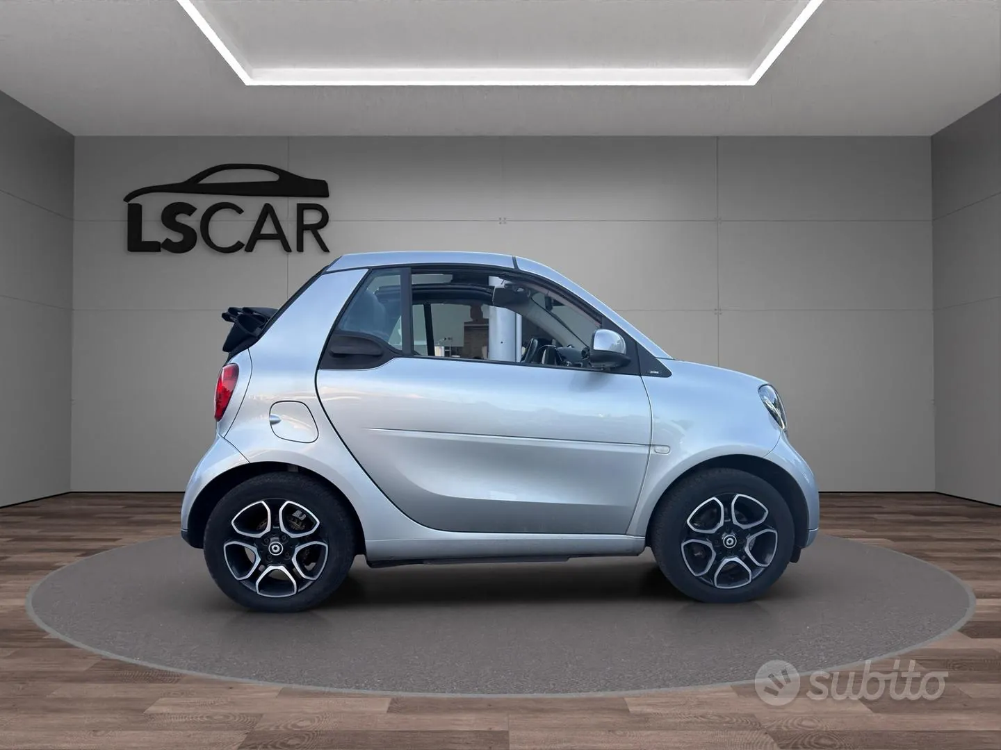 Smart Fortwo Cabrio 2018 photo 2