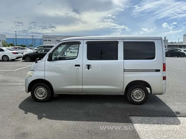 Toyota Liteace Van Gl 2016 photo 4