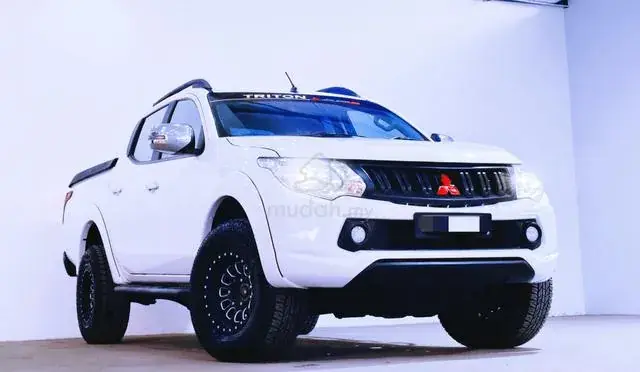 Mitsubishi Triton