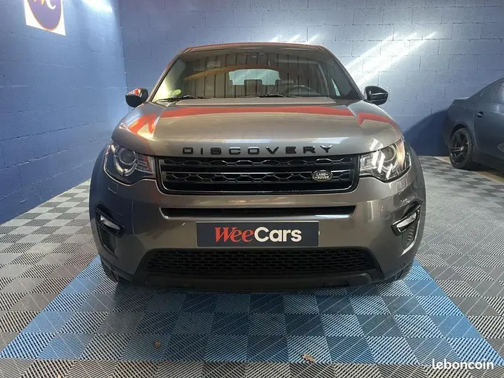 Land Rover Discovery Sport 2016 photo 2