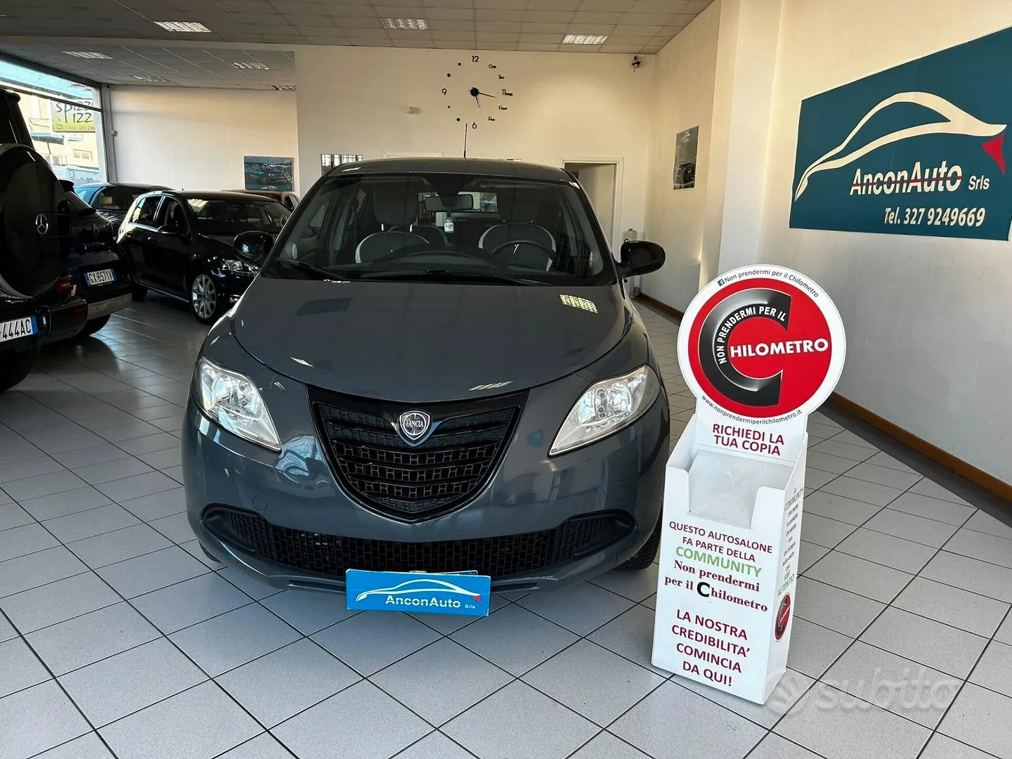 Lancia Ypsilon 2014 photo 2