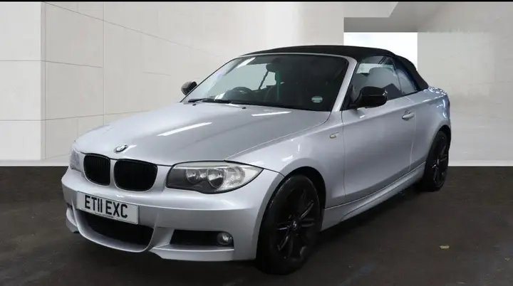 BMW 1 Series 2011 photo 2