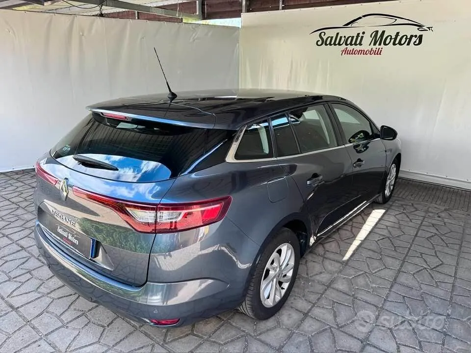 Renault Megane 2019 photo 4