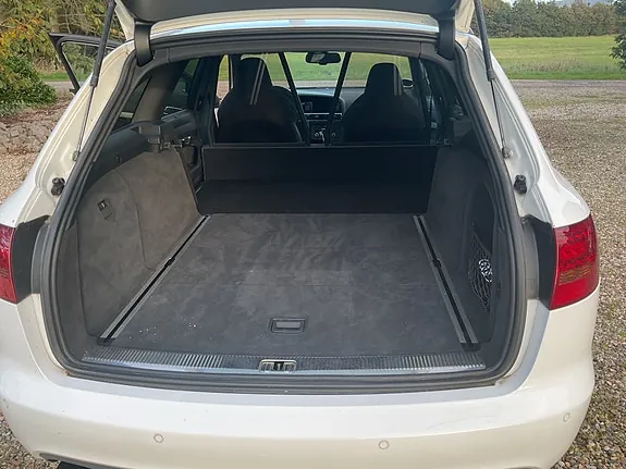 Audi S6 2006 photo 4