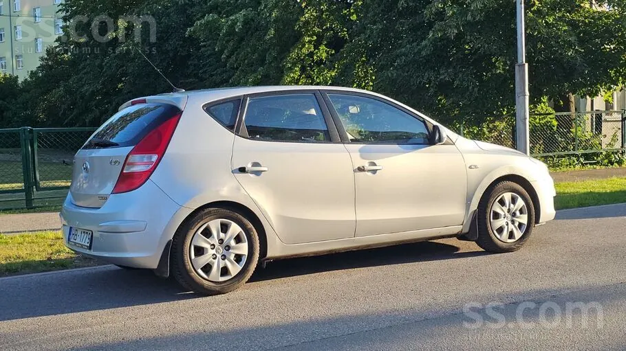 Hyundai I30 2008 photo 2