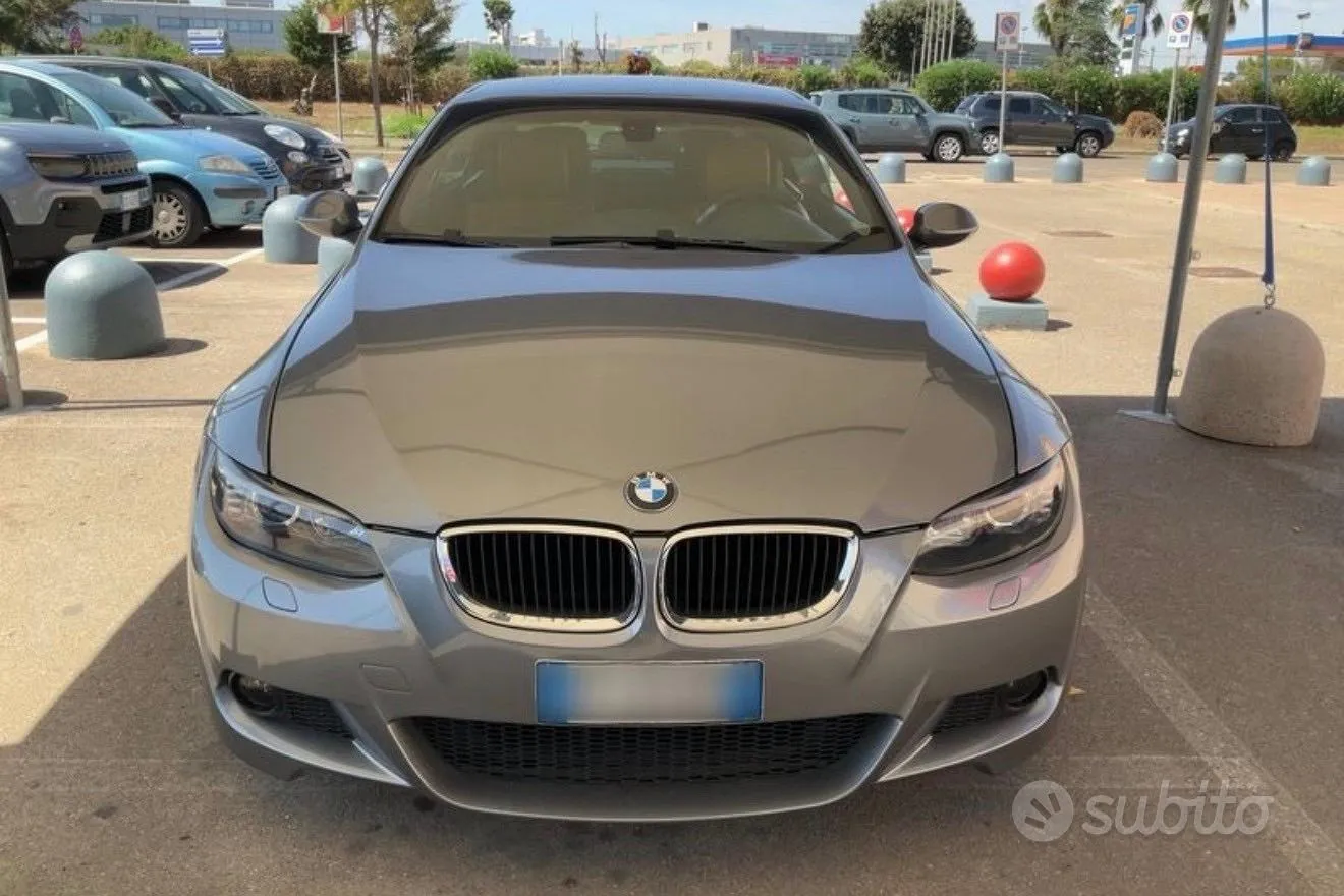 BMW 320 2009 photo 3