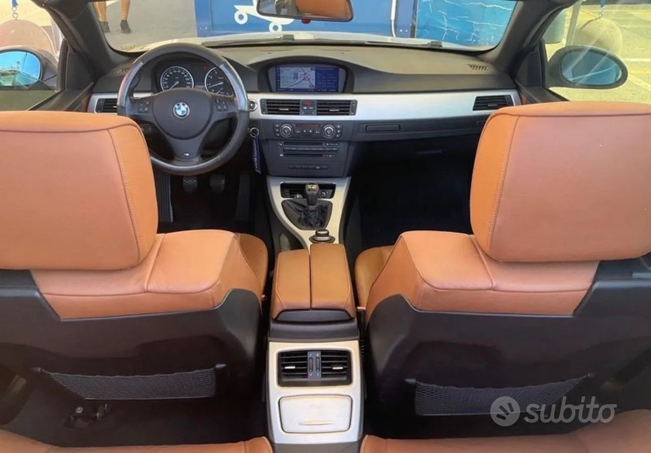 BMW 320 2009 photo 4