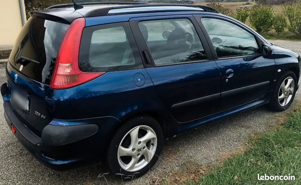 Peugeot 206 2002 photo 2
