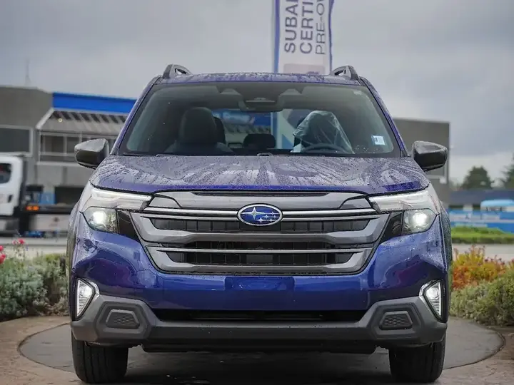 Subaru Forester 2026 photo 2