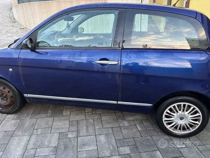Lancia Ypsilon 2008 photo 3
