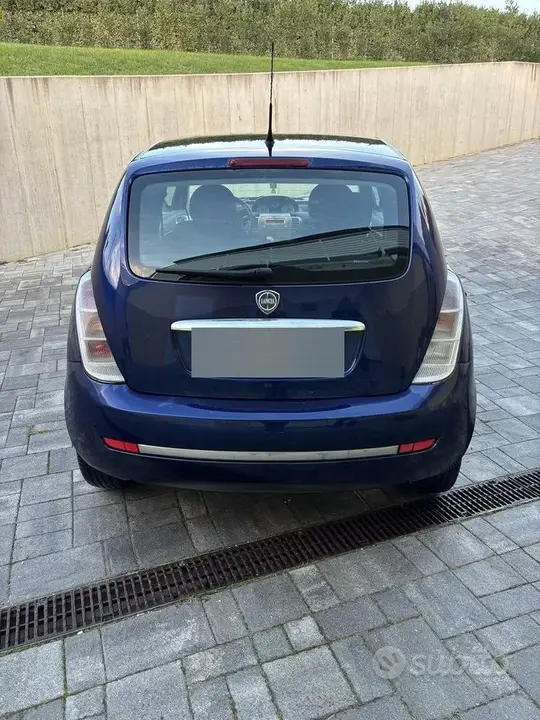 Lancia Ypsilon 2008 photo 2