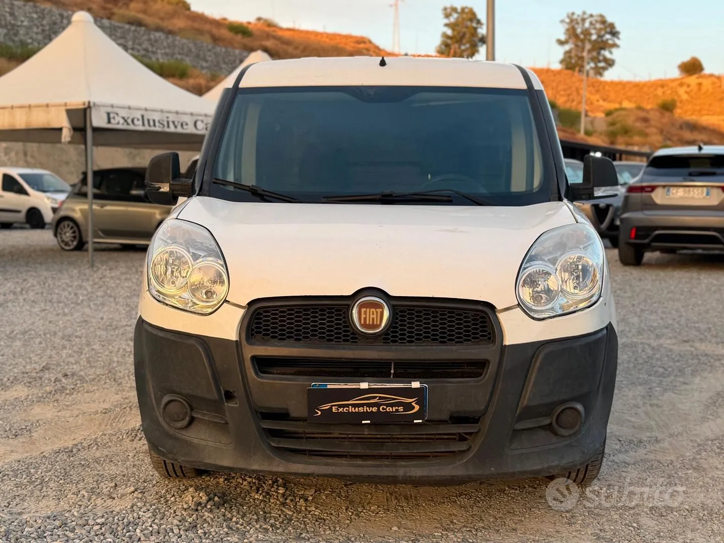 Fiat Doblo 2013 photo 2