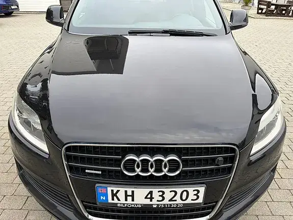 Audi Q7 2007 photo 2