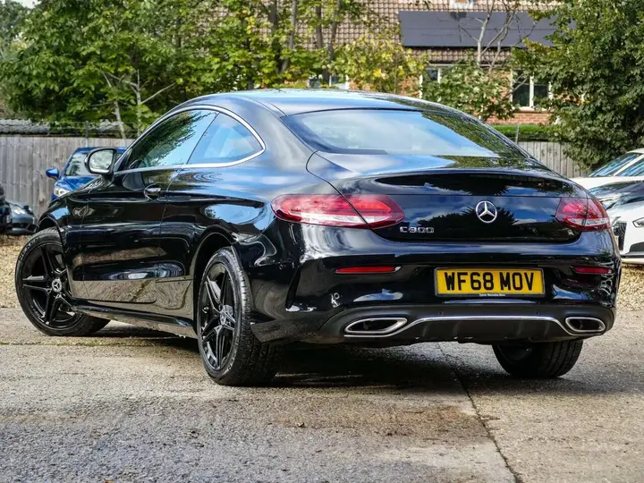 Mercedes-Benz C-Class 2018 photo 2