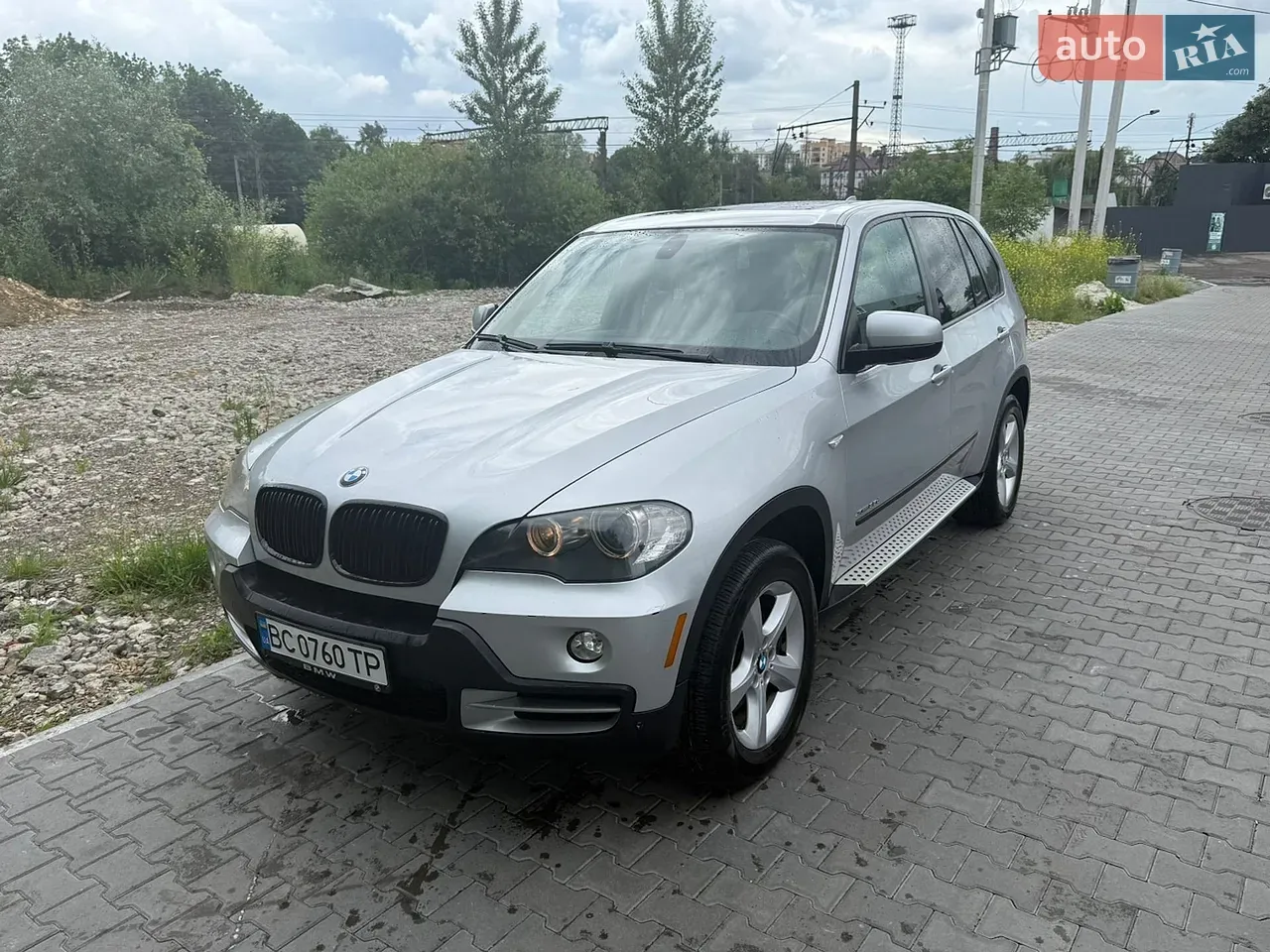 BMW X5 2010 photo 2