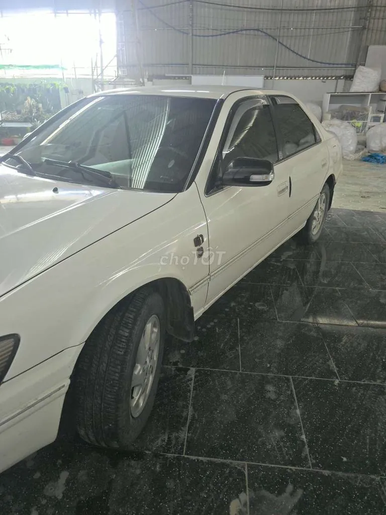 Toyota Camry 2001 photo 2