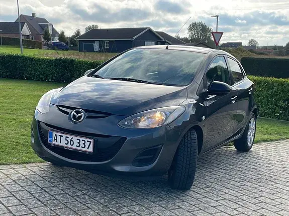 Mazda 2