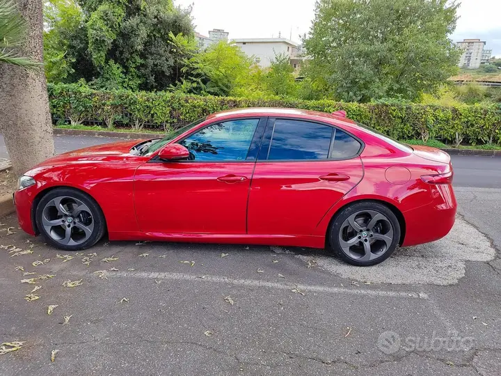 Alfa Romeo Giulia 2017 photo 3