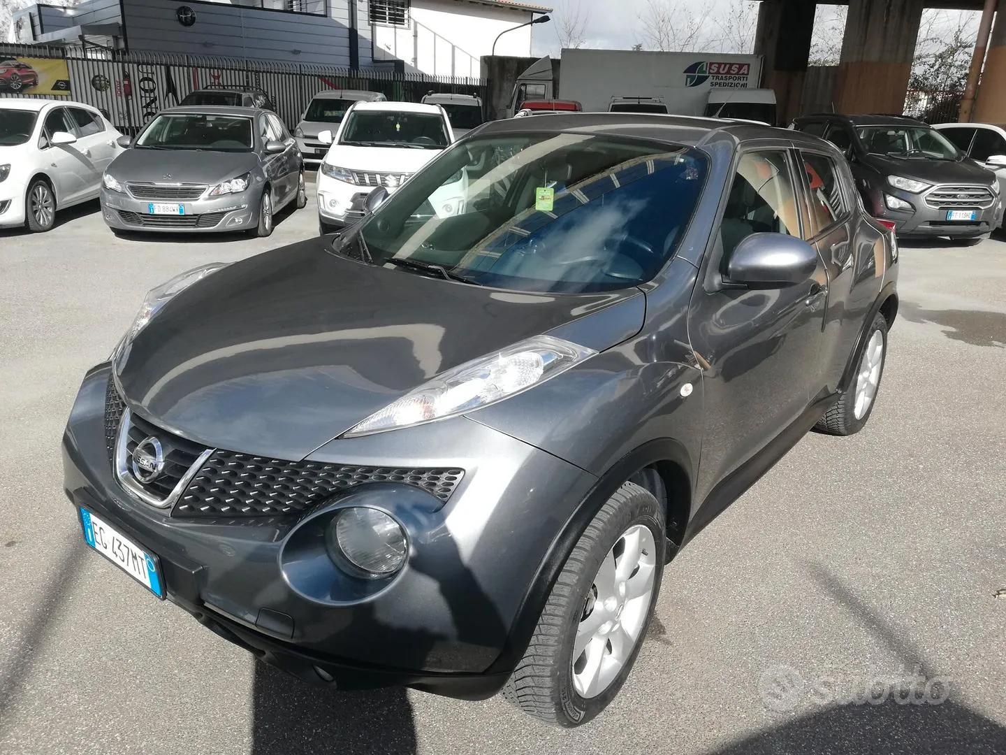 Nissan Juke 2011 photo 3