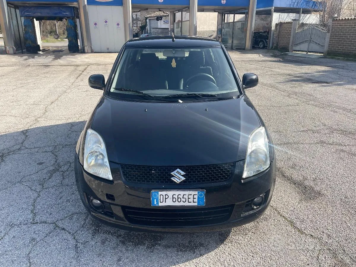 Suzuki Swift 2008 photo 2