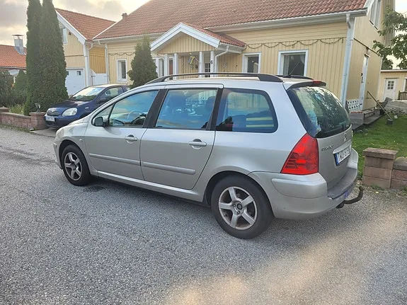 Peugeot 307 2006 photo 2