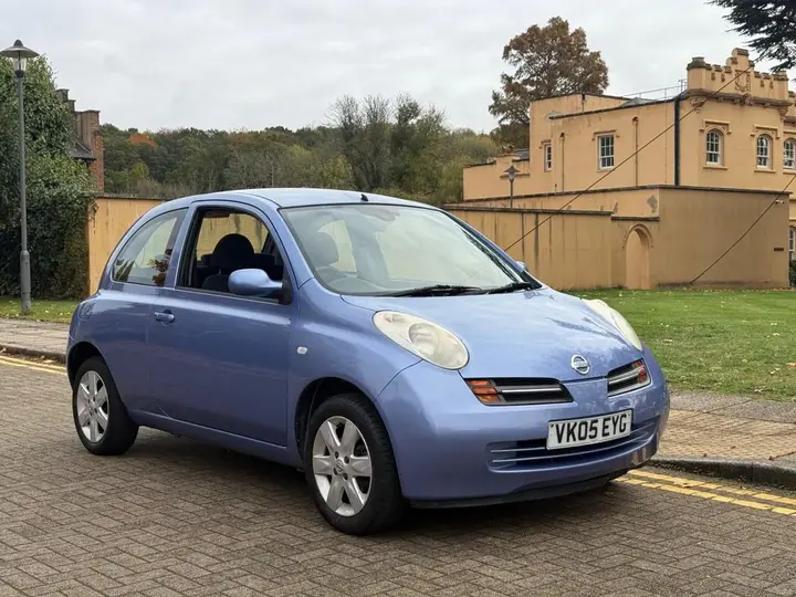 Nissan Micra 2005 photo 3