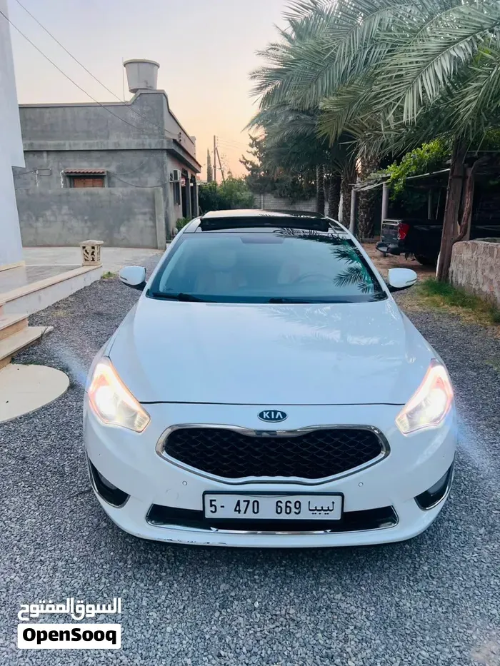 Kia Cadenza 2015 photo 3