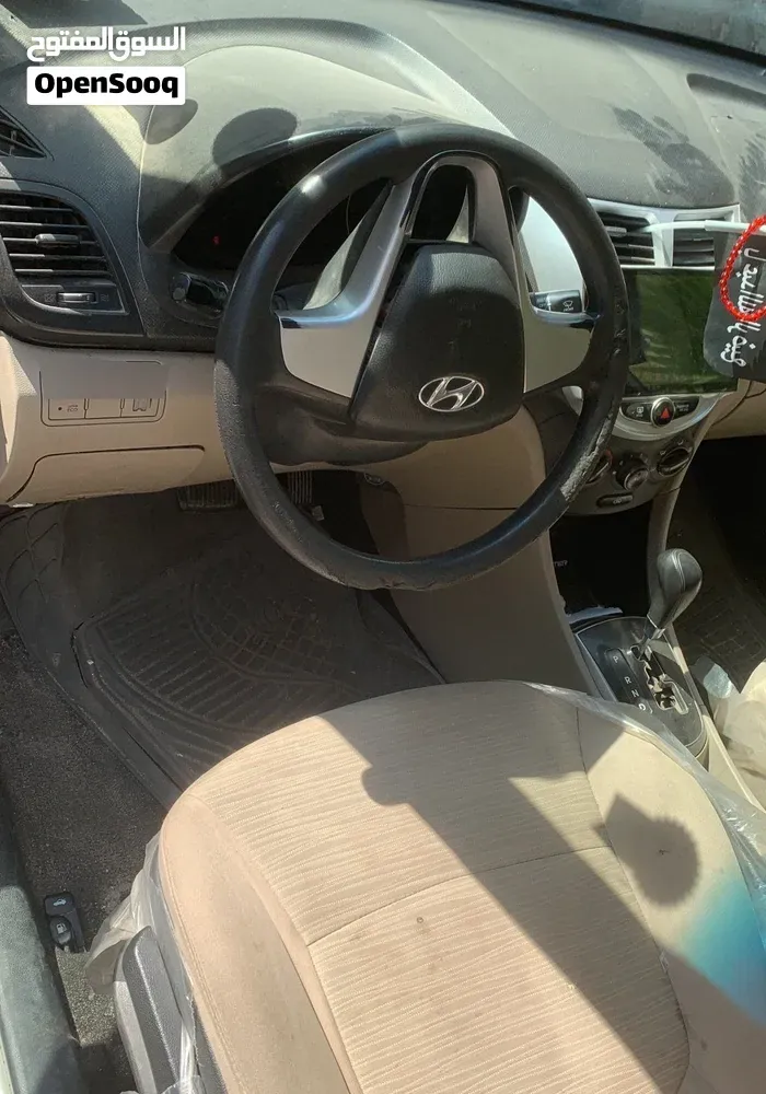 Hyundai Accent 2016 photo 3
