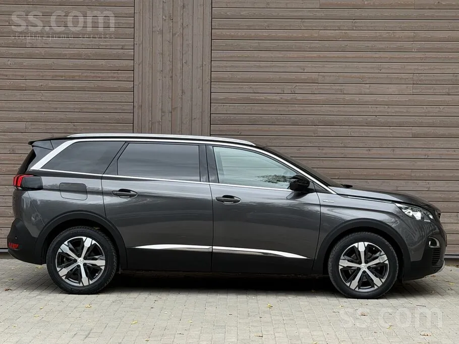 Peugeot 5008 2020 photo 2