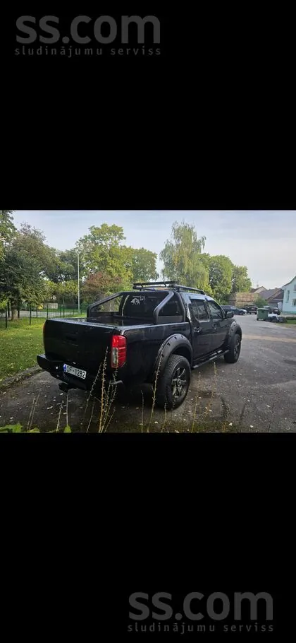 Nissan Navara 2014 photo 4