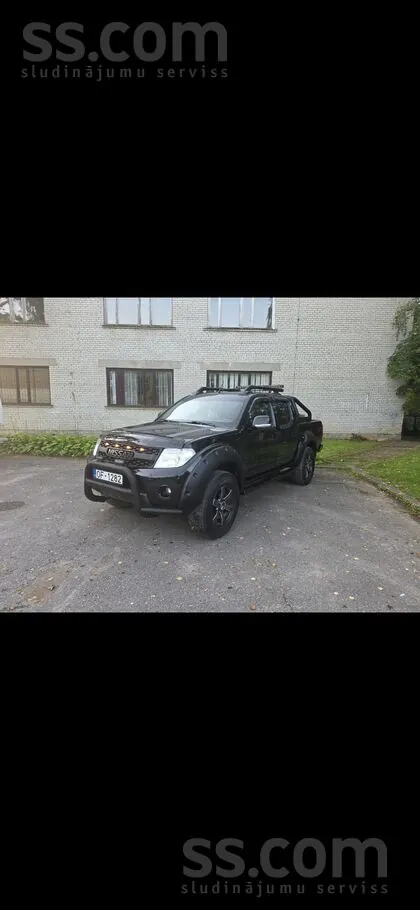 Nissan Navara 2014 photo 2