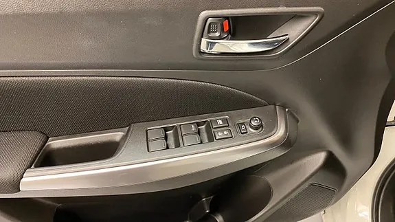 Suzuki Swift 2022 photo 4