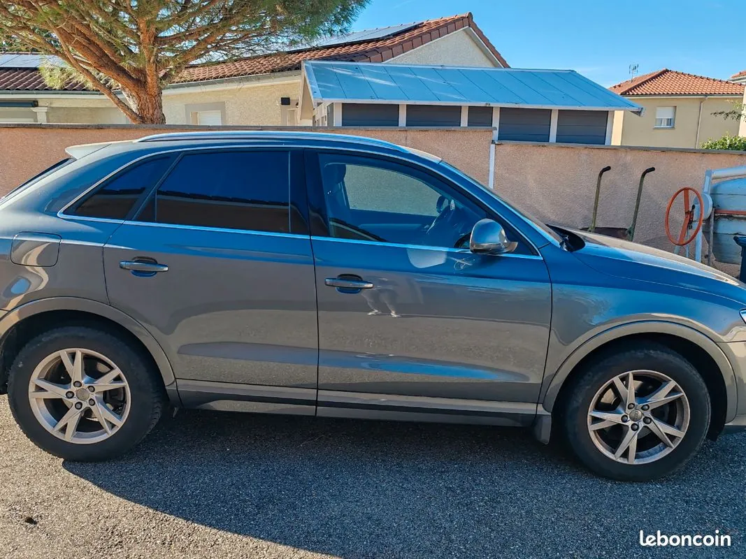 Audi Q3 2017 photo 2