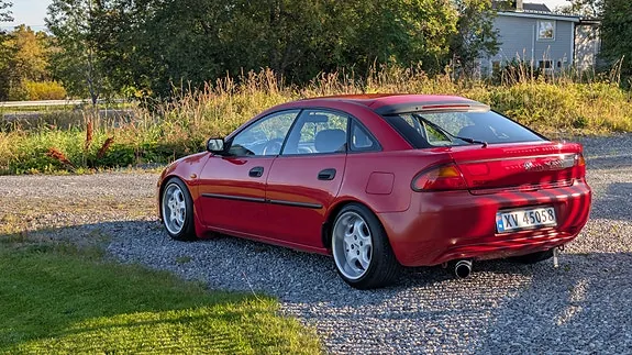 Mazda 323F