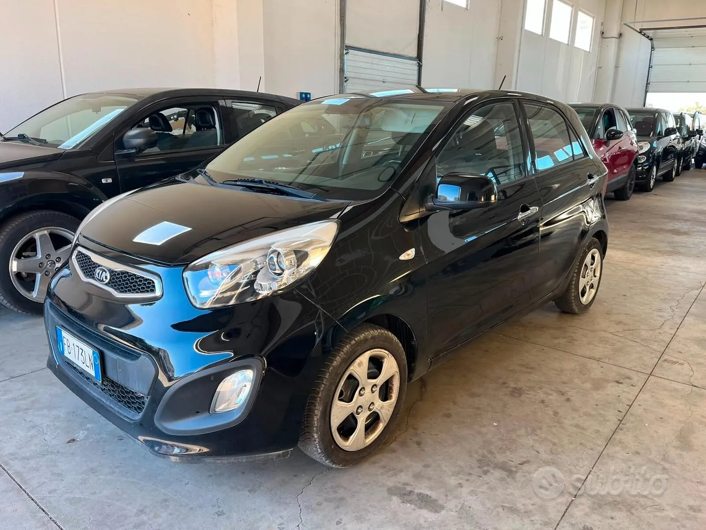 Kia Picanto 2015 photo 2