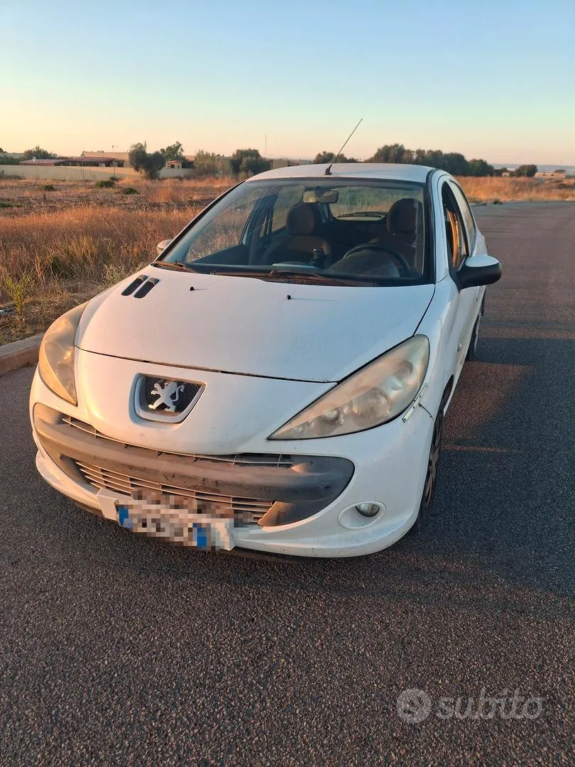 Peugeot 206