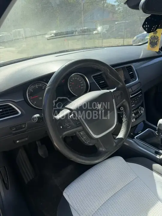 Peugeot 508 2014 photo 4