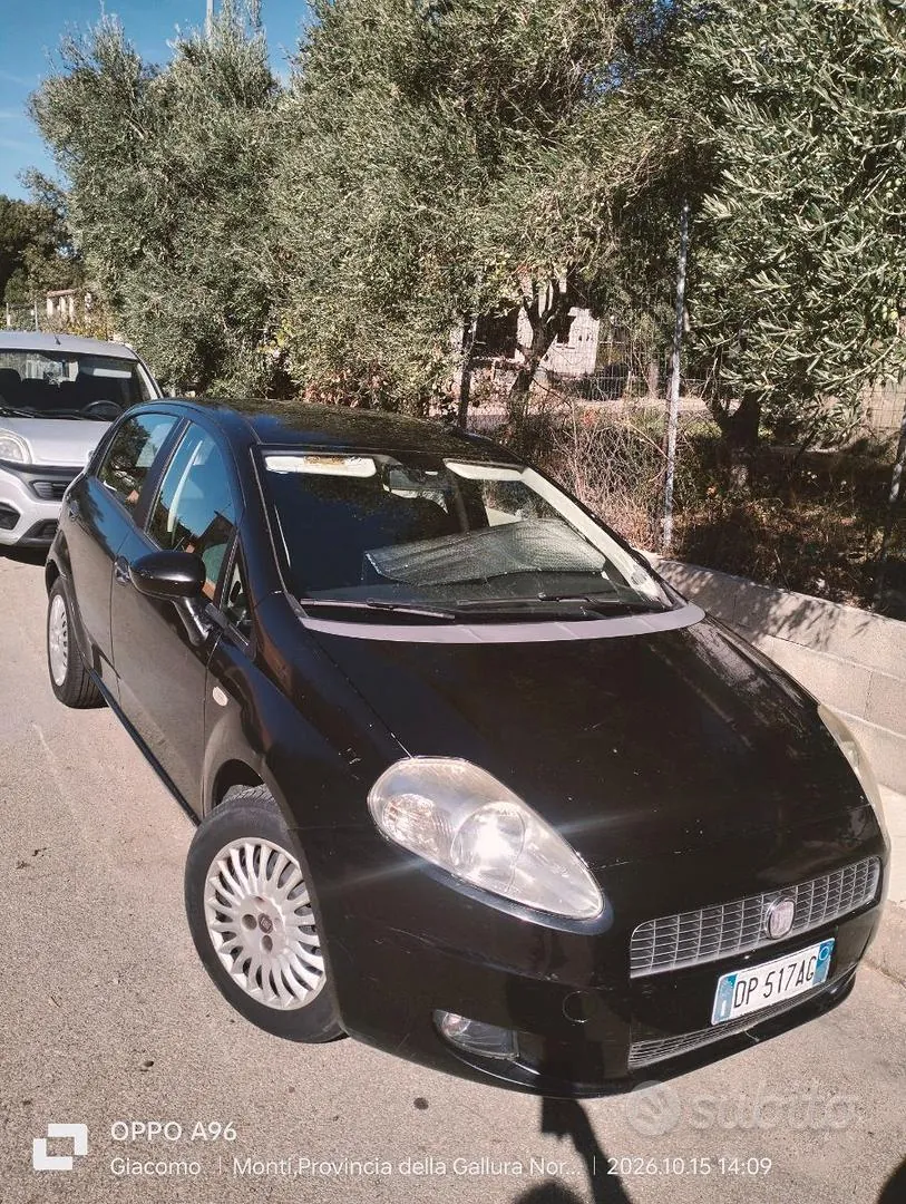 Fiat Punto 2008 photo 2