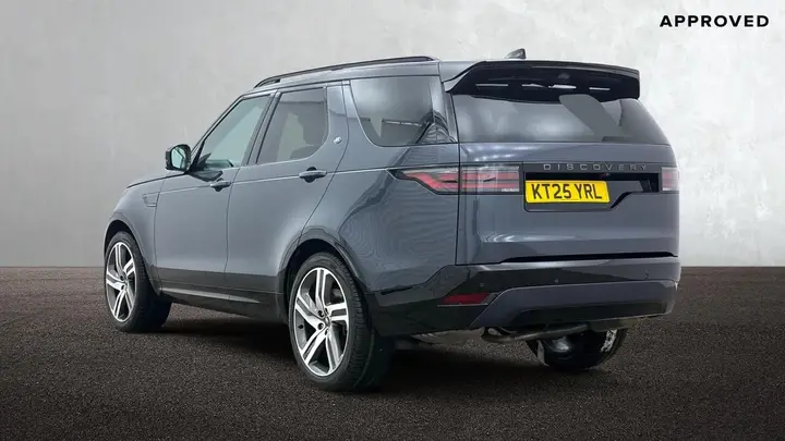 Land Rover Discovery 2025 photo 2