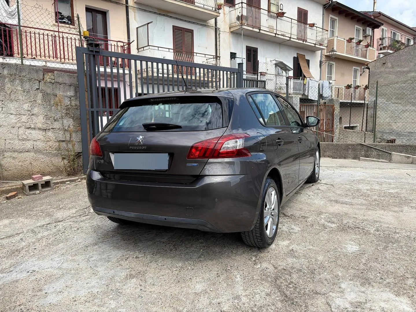 Peugeot 308 2015 photo 4