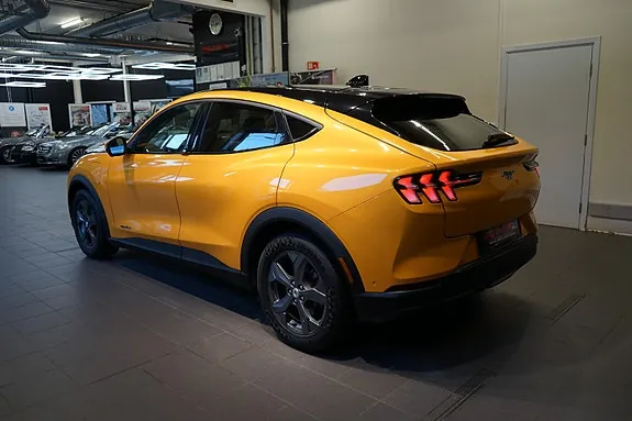 Ford Mustang Mach-E 2022 photo 5