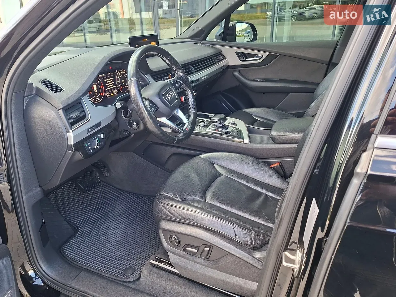 Audi Q7 2015 photo 5