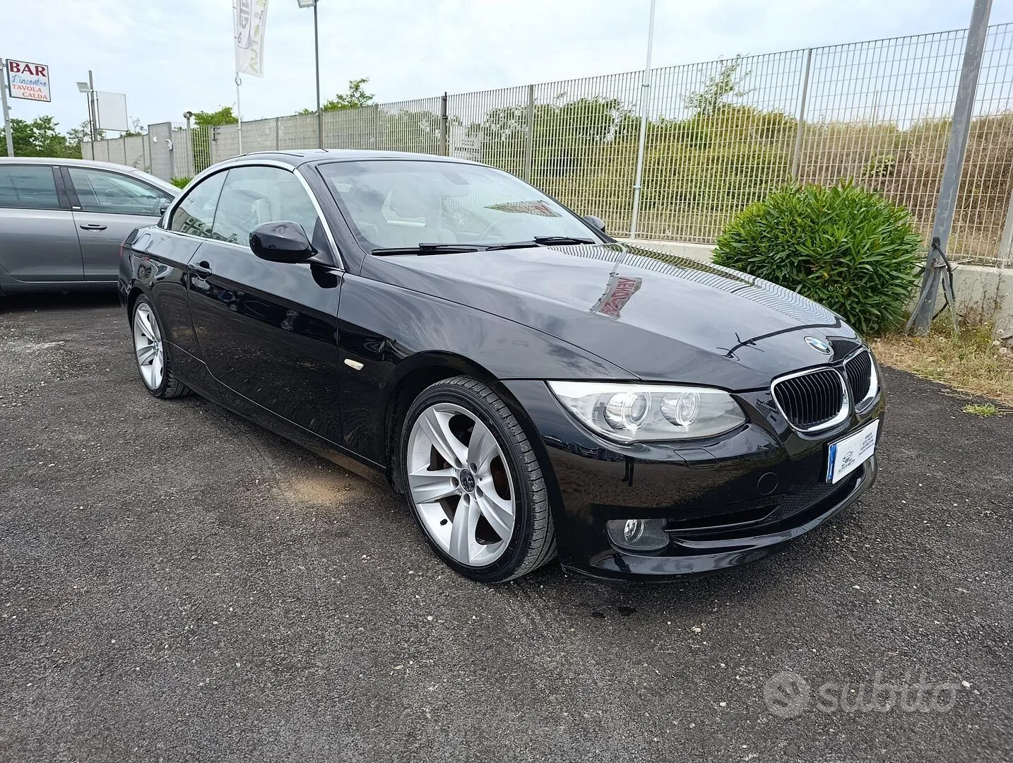 BMW 3 Series 2011 photo 4