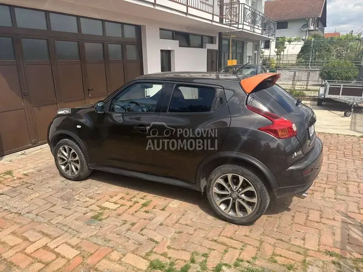 Nissan Juke 2013 photo 4