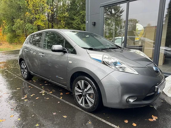 Nissan Leaf 2017 photo 2