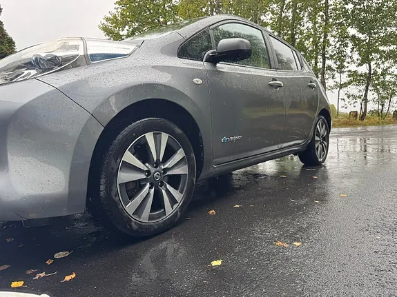 Nissan Leaf 2017 photo 3