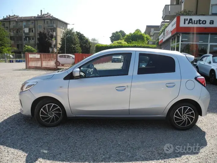 Mitsubishi Space Star 2022 photo 2