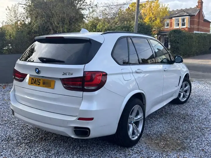 BMW X5 2015 photo 5